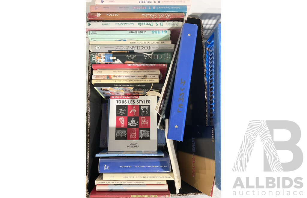 Good Assortment of Antiques and Collecting Reference Books