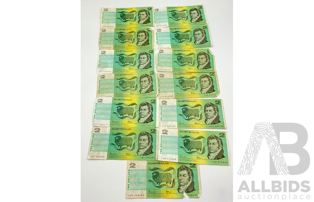 Thirteen Australian Two Dollar Bank Notes, All Johston/Fraser