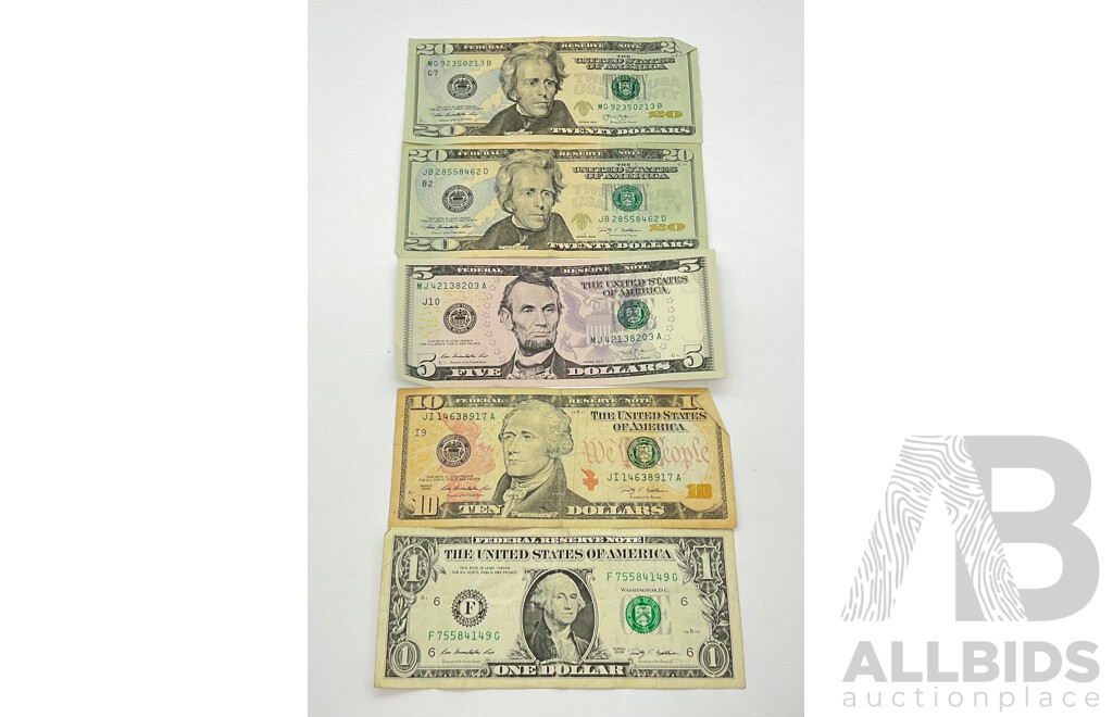 Collection of Five USA Bank Notes, Federal Reserve Ten, Twenty Dollar 2009, Five and Twenty Dollar 2013, One Dollar Atlanta 2009