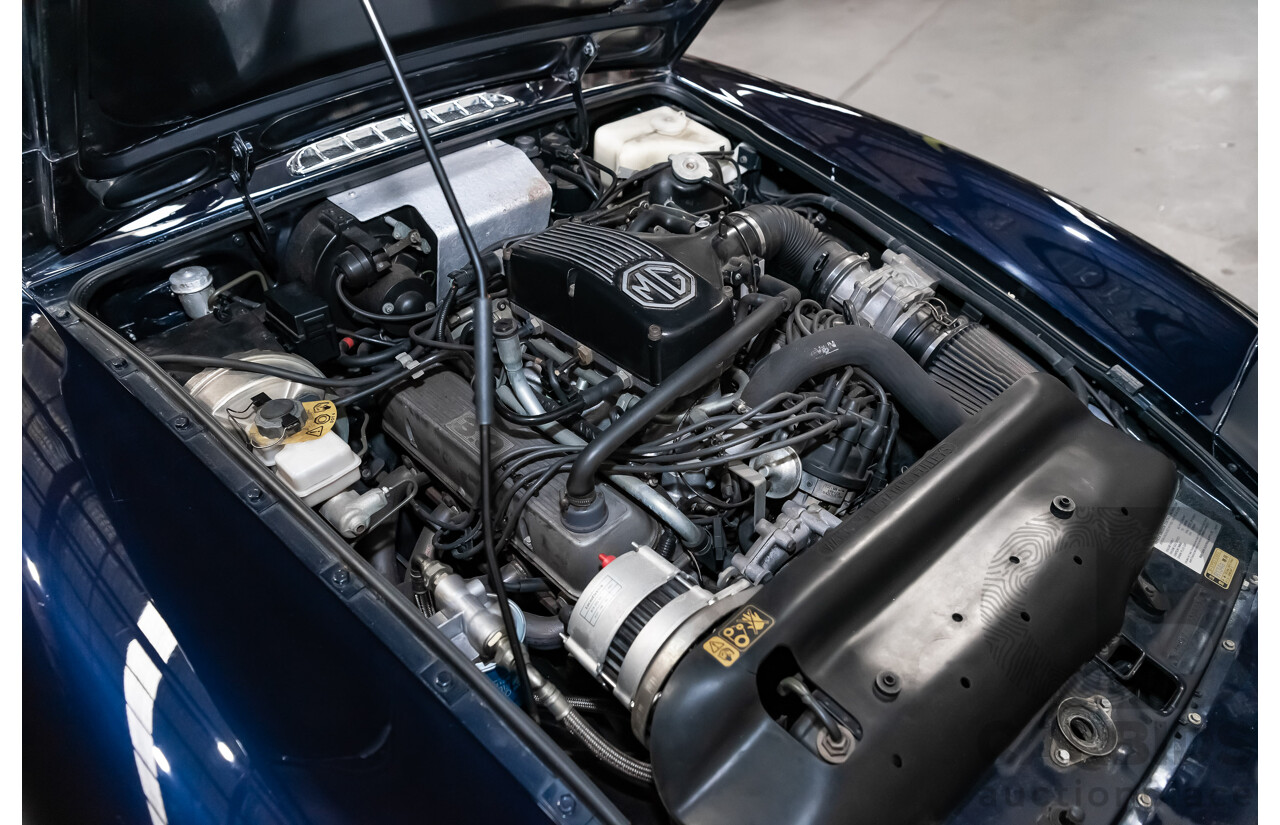 02/2001 MG RV8 Roadster (1995) 2d Convertible Oxford Blue V8 3.9L