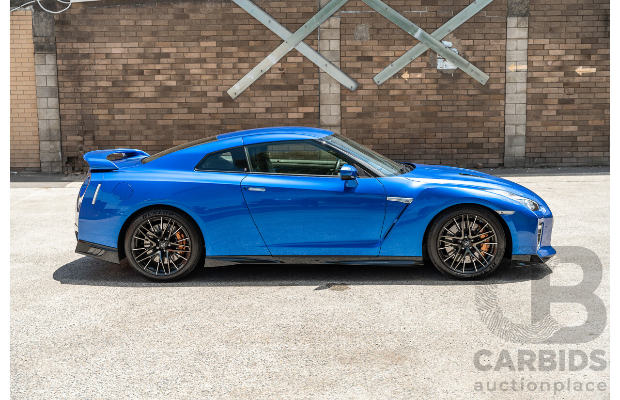 10/2021 Nissan GT-R R35 Premium MY21.5 (AWD) 2d Coupe RCB Bayside Blue Twin Turbo 3.8L