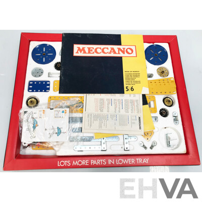 Vintage Meccano Construction Box - 550 Parts Set