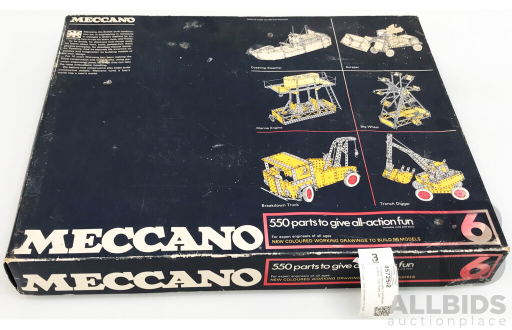 Vintage Meccano Construction Box - 550 Parts Set