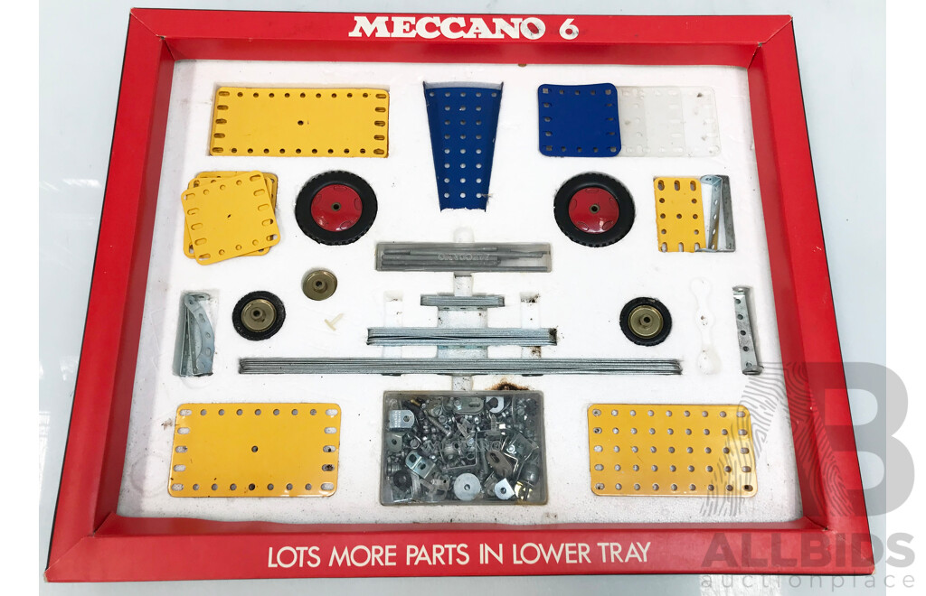 Vintage Meccano Construction Box - 550 Parts Set