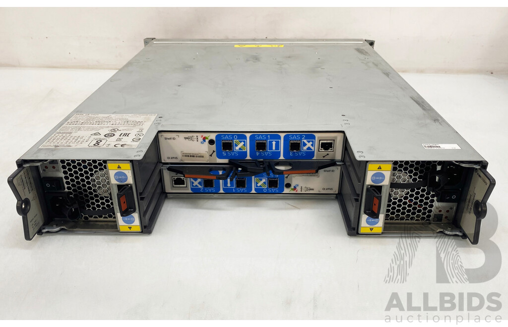 Dell (EB-2425) Xyratex Compellent 24-Bay SAS 2RU Direct Attached Storage Array