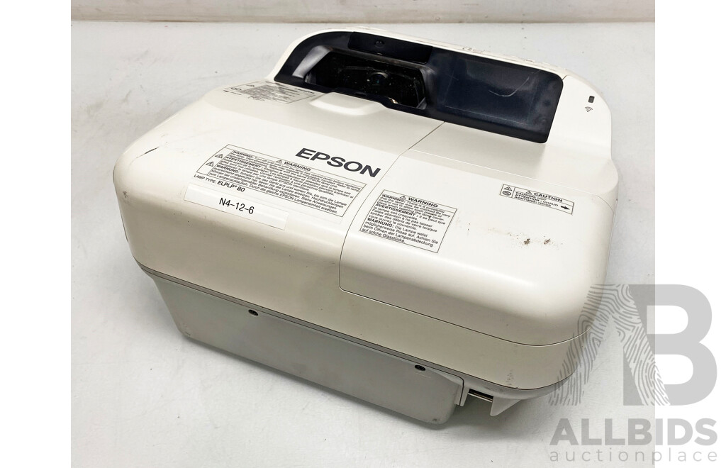 Epson (EB-585W) WXGA 3LCD Ultra Short Throw Projector