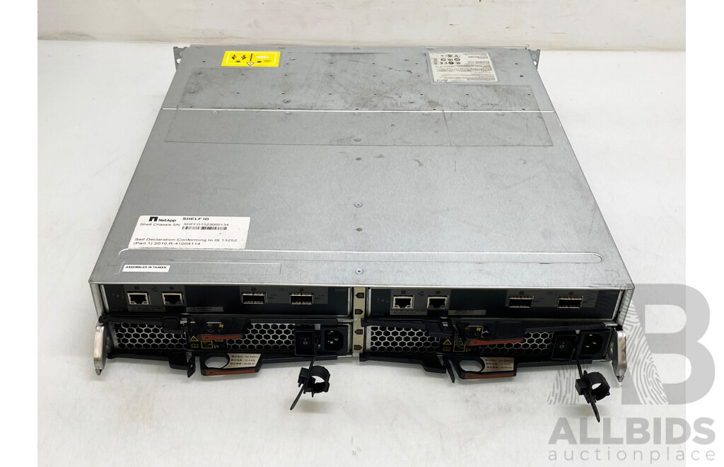 NetApp (NAJ-1001) 24-Bay 2RU Hard Drive Array (14.4TB) W/ SAS Controller Modules