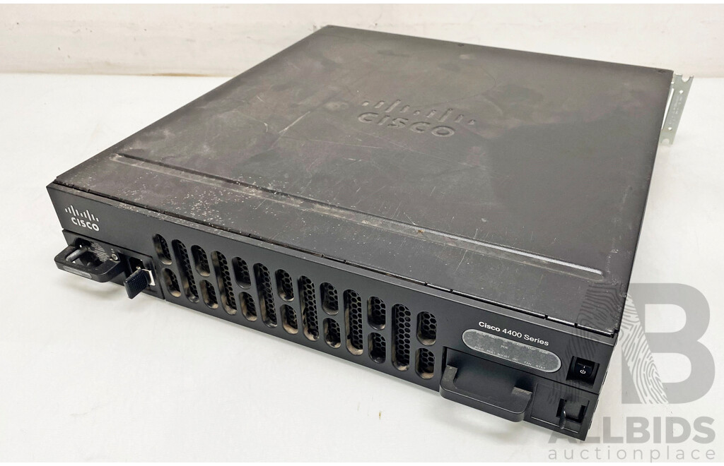 Cisco (ISR4451-X/K9) 4400 Series Integrated Services Router