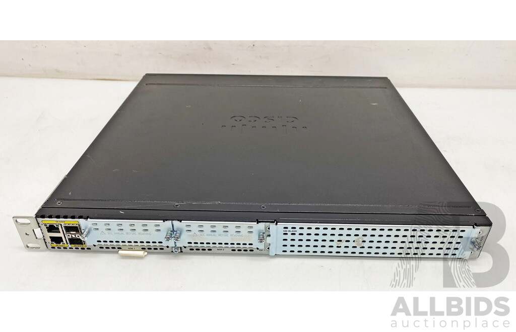 Cisco (ISR4331/K9) 4300 Series Integrated Services Router