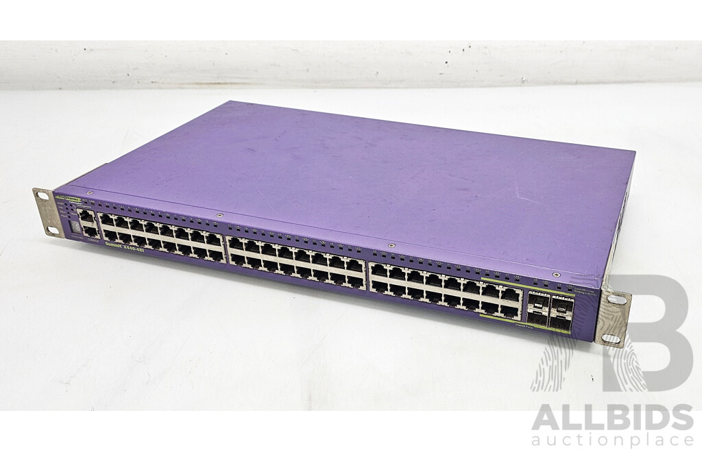 Extreme Networks (X440-48t) 48-Port Switch