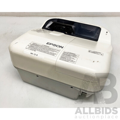 Epson (EB-585W) WXGA 3LCD Ultra Short Throw Projector