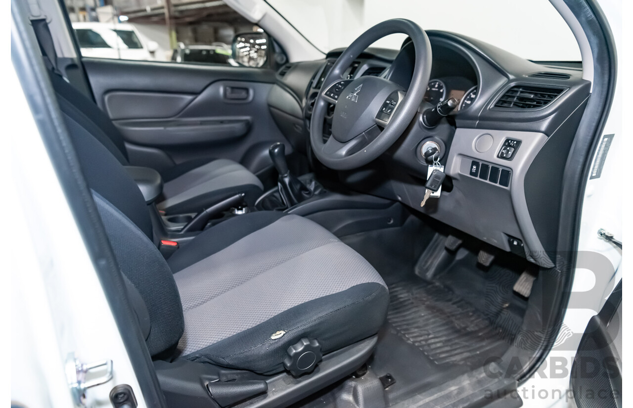 11/2016 Mitsubishi Triton GLX MQ MY16 Dual Cab Utility White Turbo Diesel 2.4L