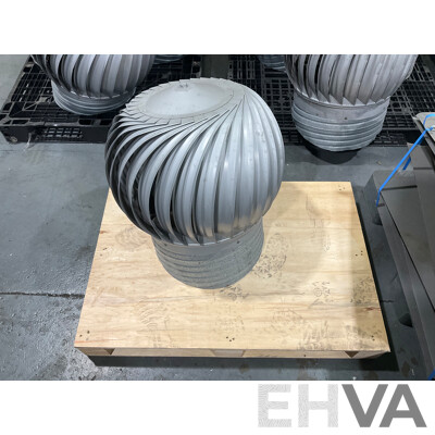 Industrial Whirly Birds (10x) & Base Plates (X8)