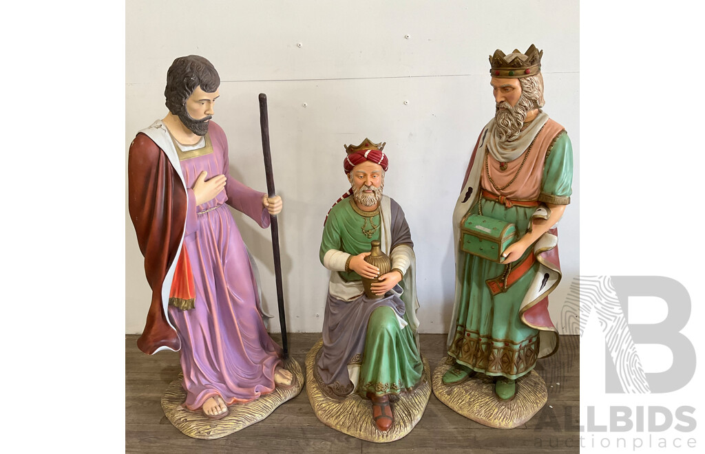 Three Wise Men Statues