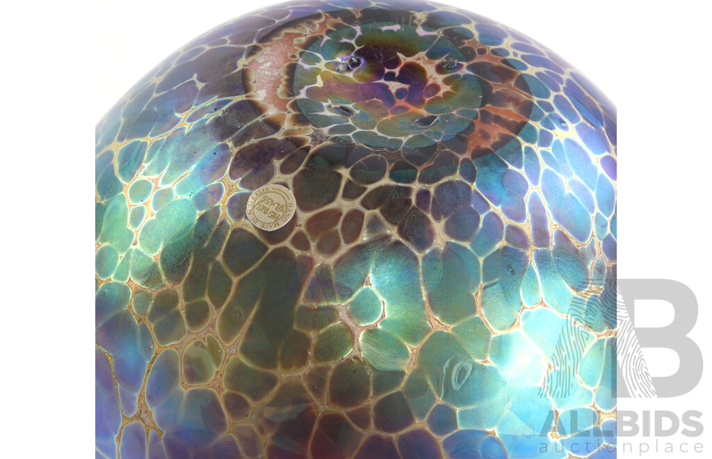 Hand Blown Colin Heaney Glass Sheper Vase with Iridescent Mottled Finish, 1992, Signed to Base