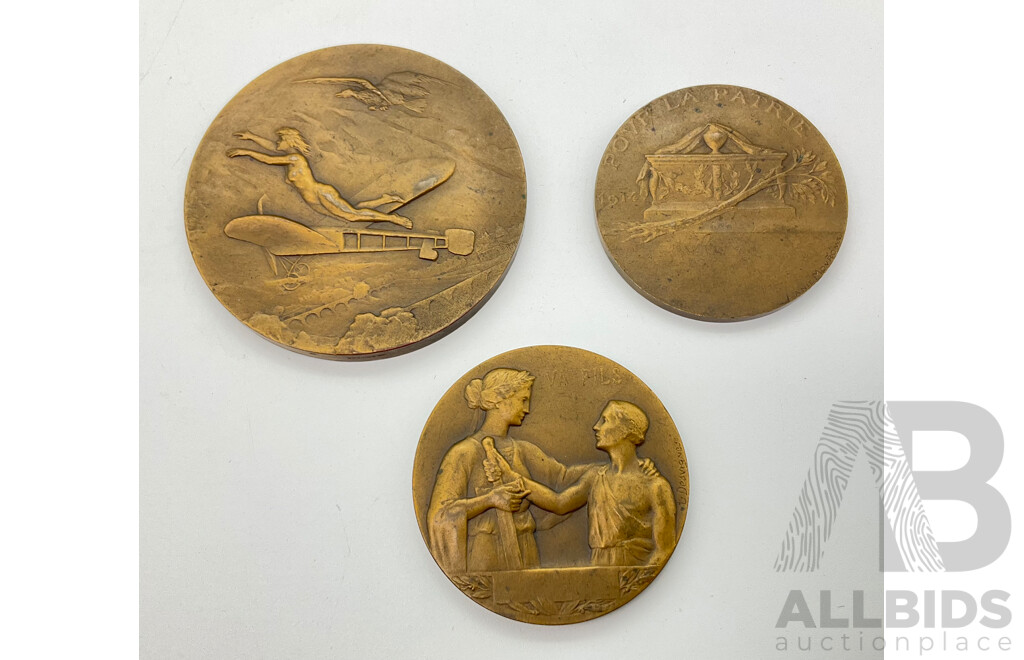 Three Bronze Medallions Including Aviation, Va Fils Patria and 1914 Pour La Patrie Vivant Souvenir