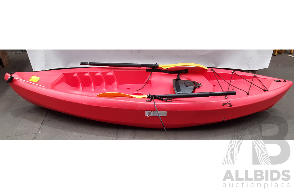 Glide (RFX2400) Sit-on Kayak