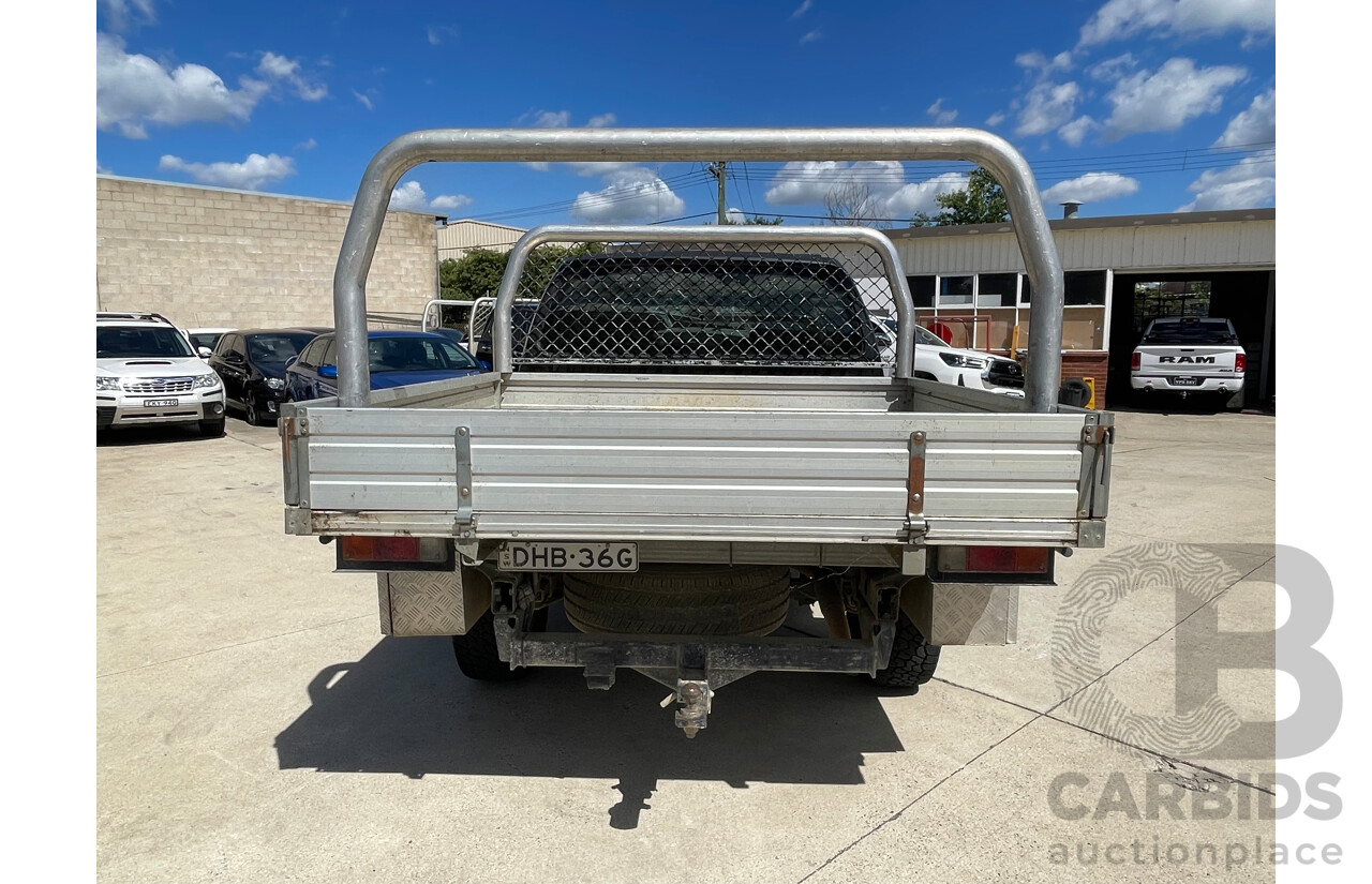 09/07 Nissan Navara ST-X (4x4) 4x4 D40 Dual Cab P/Up Grey 4.0L