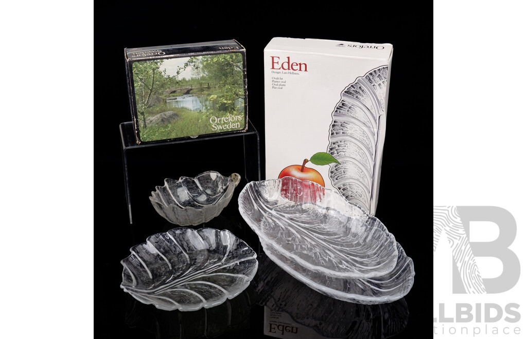 Collection Four Orrefors Crystal Eden Oval Platters by Lars Hellsten, Three in Original Box