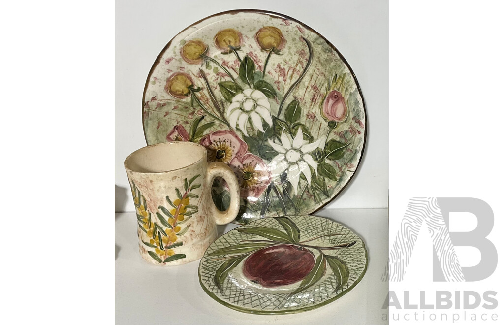 Three Pieces of Vintage Daisyware Australian Pottery