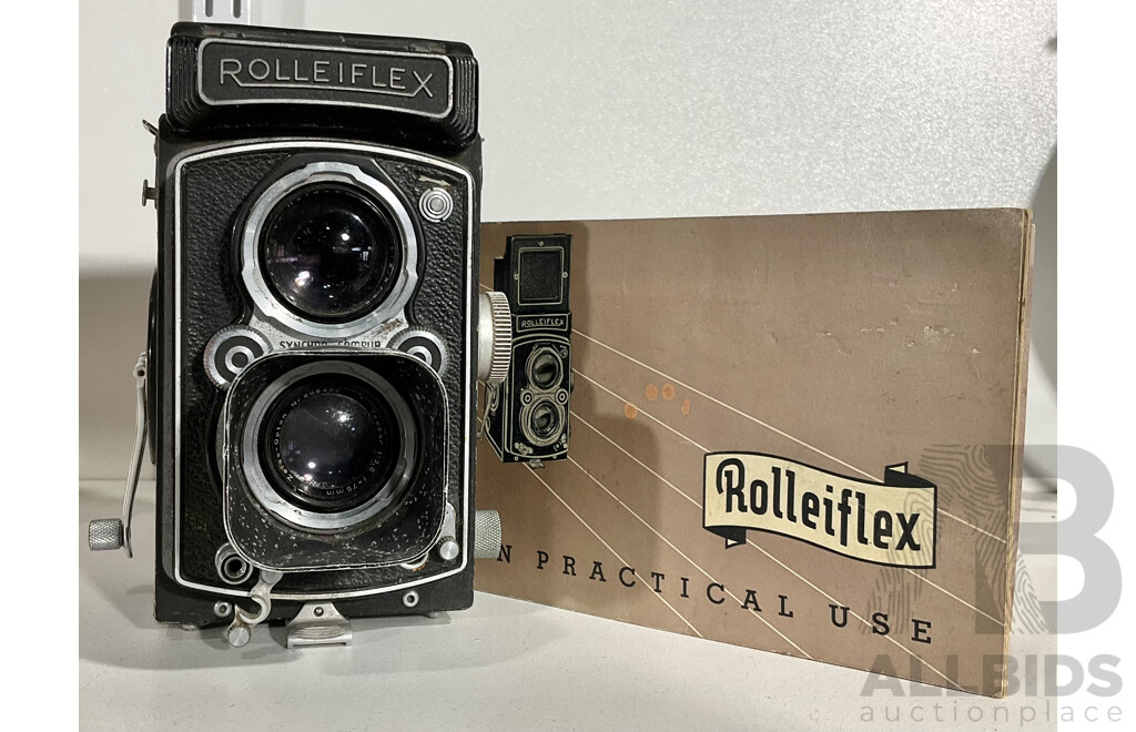 Vintage Rolliflex Automat Camera with Tessar 3.5 Lens and Booklet