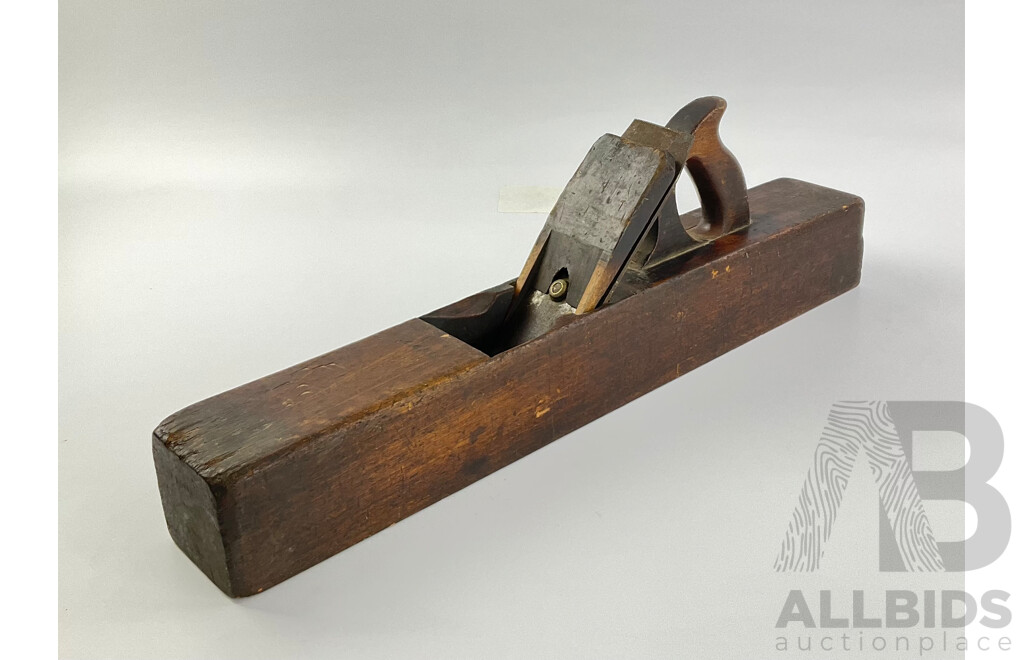 Large Antique Solid Timber Bench Plane with Warrented Cast Steel Blade