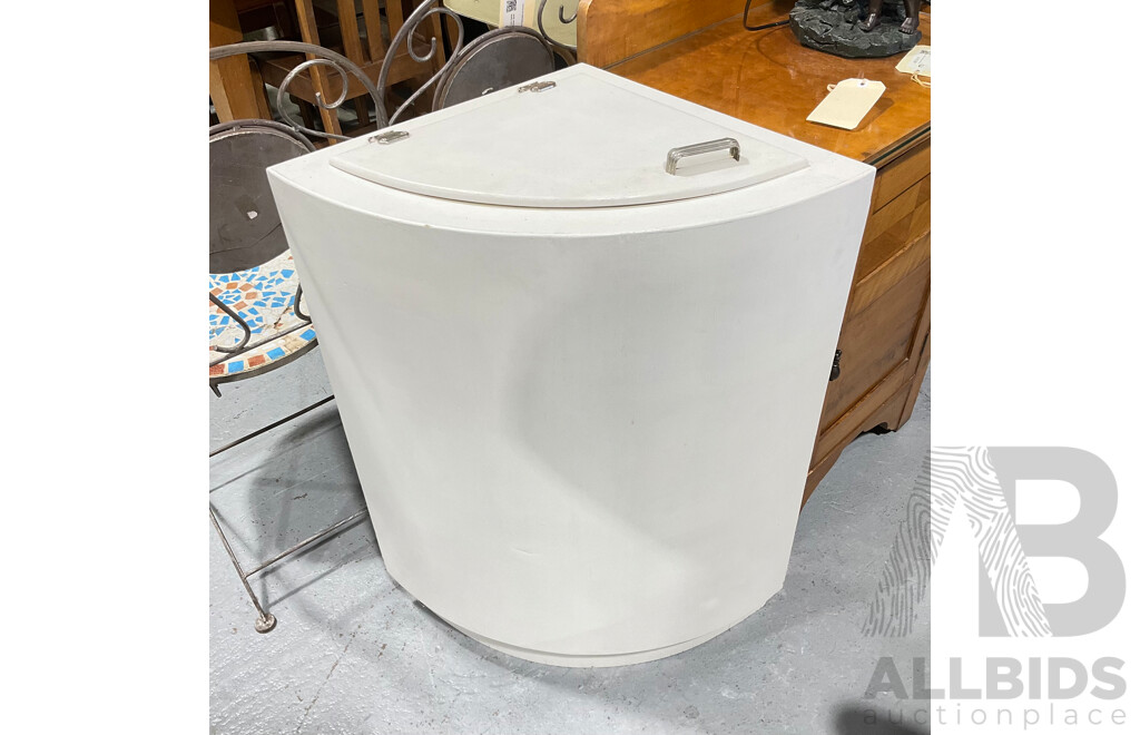 Art Deco Corner Laundry Hamper