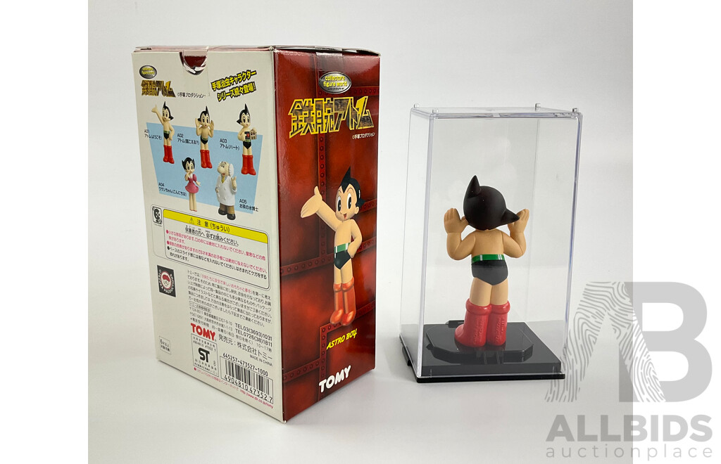 Vintage Tomy Tezuka Productions Astro Boy Dispaly Figure A02