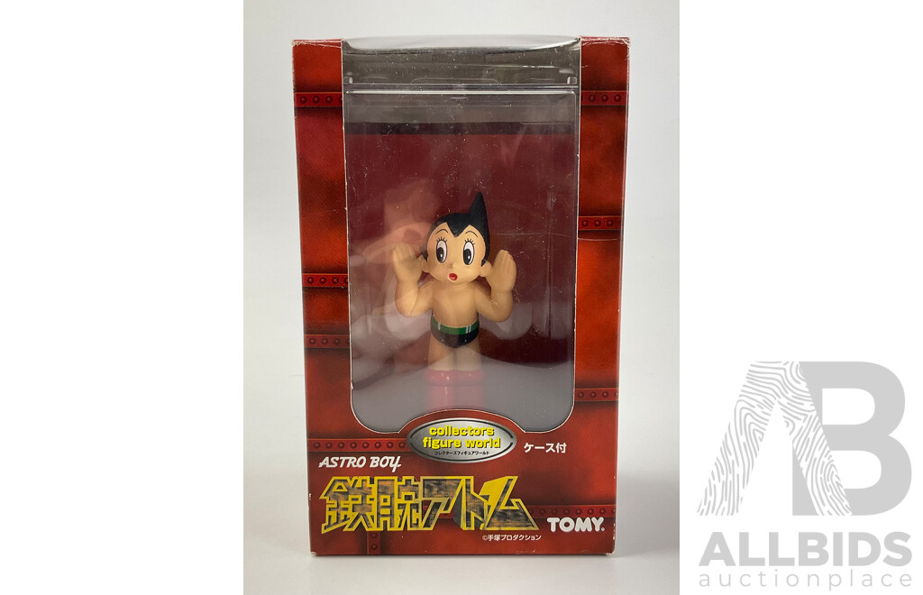 Vintage Tomy Tezuka Productions Astro Boy Dispaly Figure A02