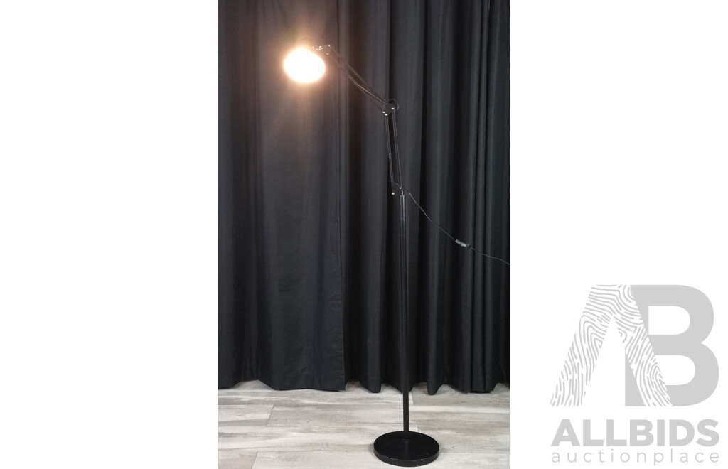 Retro Style Adjustable Floor Lamp