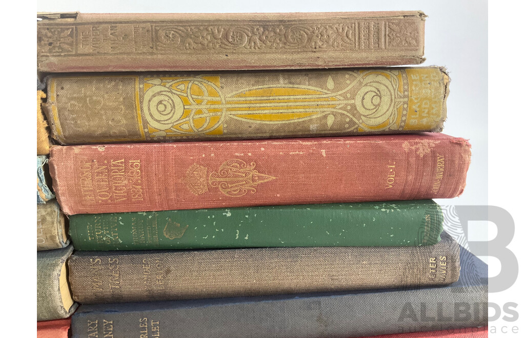 Collection of Antique and Vintage Hard Cover Books Including the Letters of Queen Victoria, John Murray, 1908, Gulliver's Travels, Jonathan Swift, 1937, a Caribbean Mystery, Agatha Christie, the Black Arrow, Robert Louis Stevenson,.......