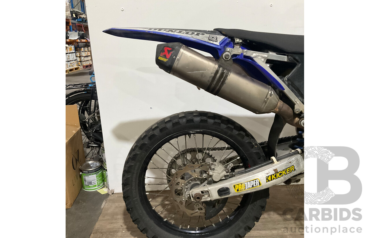 YAMAHA DIRT BIKE