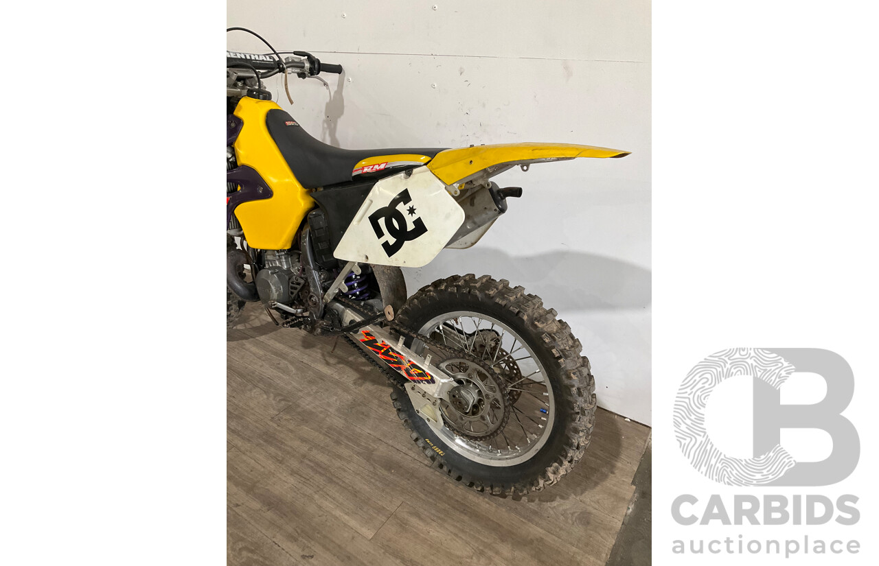 SUZUKI RMX250 250cc Dirt Bike