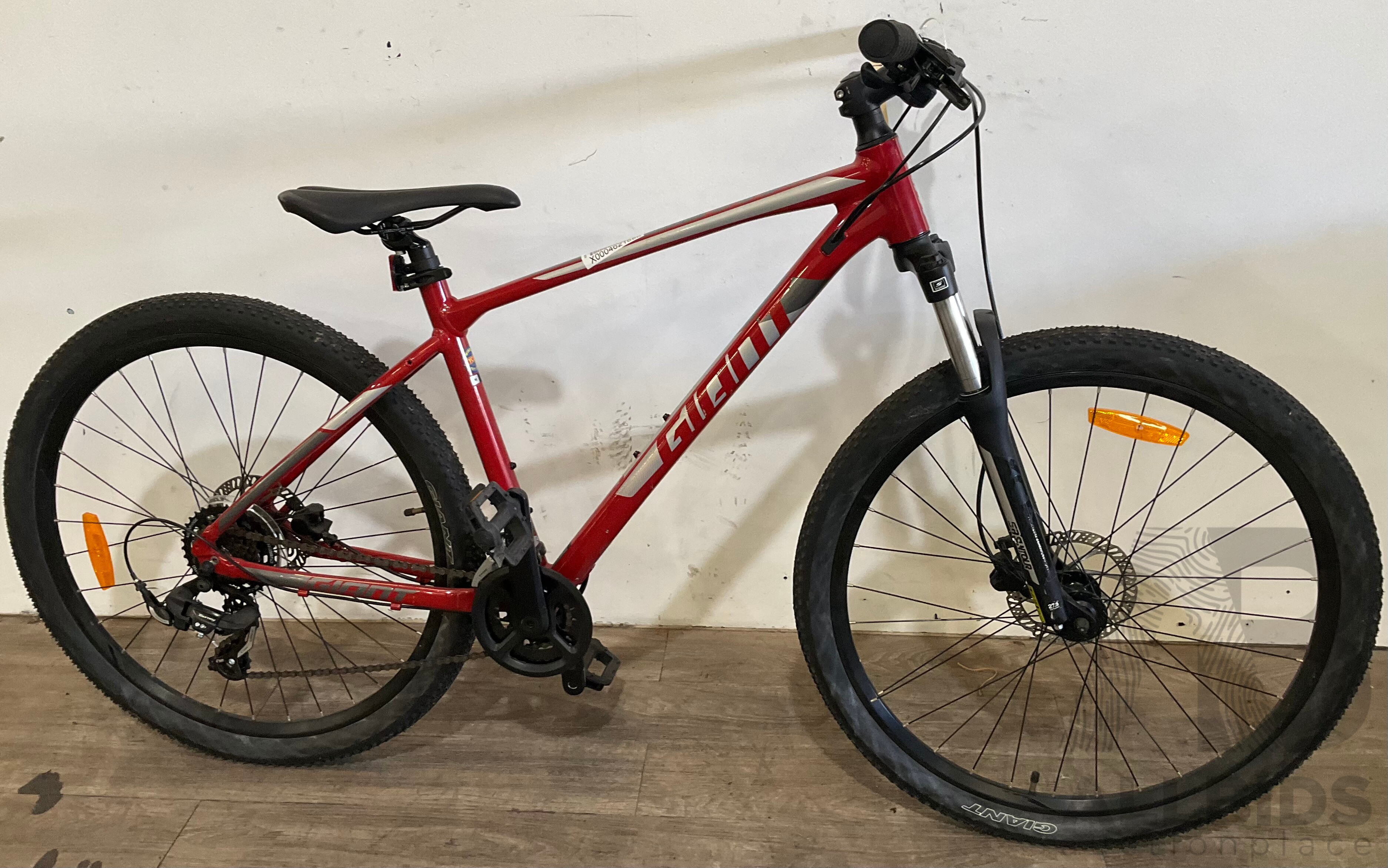 GIANT ATX Red Mountain Bike Lot 1517863 ALLBIDS