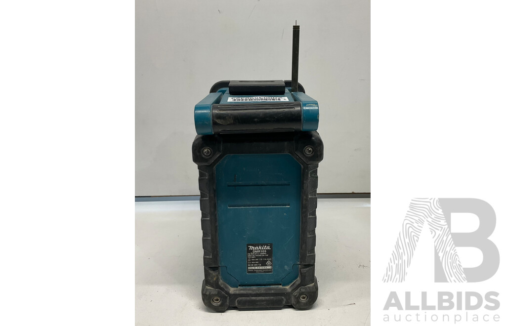 MAKITA Digital Radio DMR105 - Skin Only - ORP$339.00