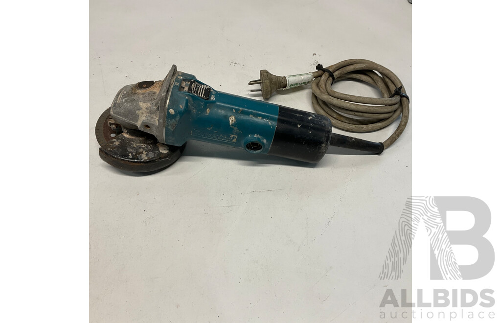 MAKITA 9523N 100mm Corded Grinder