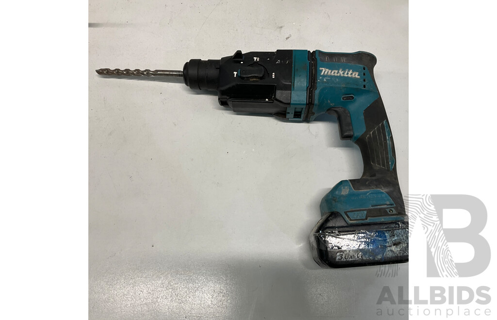 MAKITA DHR182 18V Brushless 18mm Rotary Hammer with Battery - ORP$389.00