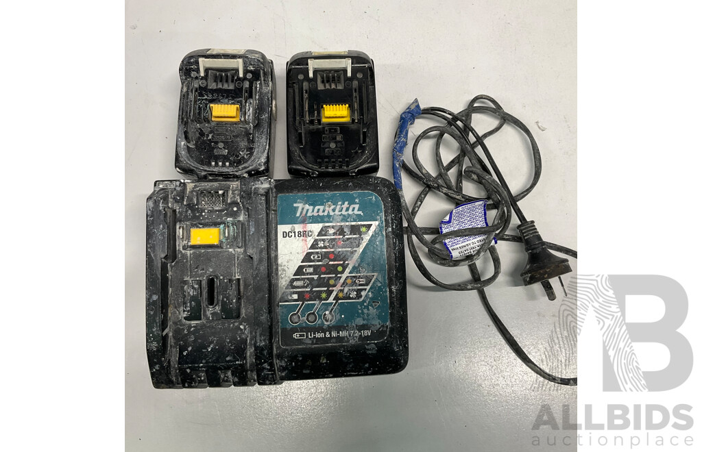 MAKITA DC18RC  Charger  &  Battery X2 - Lot of 3 - Estimated Total ORP369.00