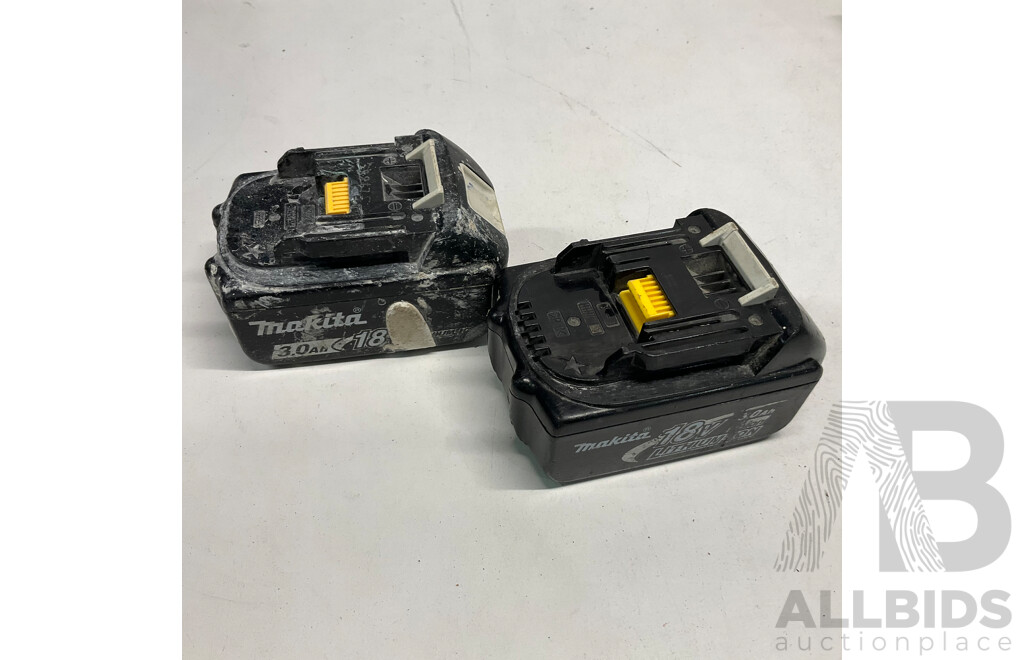 MAKITA DC18RC  Charger  &  Battery X2 - Lot of 3 - Estimated Total ORP369.00