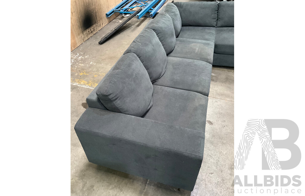 5-Seater Grey Lounge