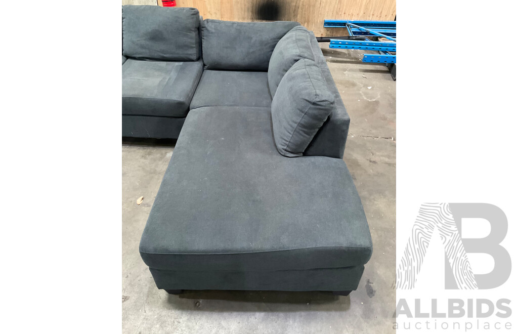 5-Seater Grey Lounge