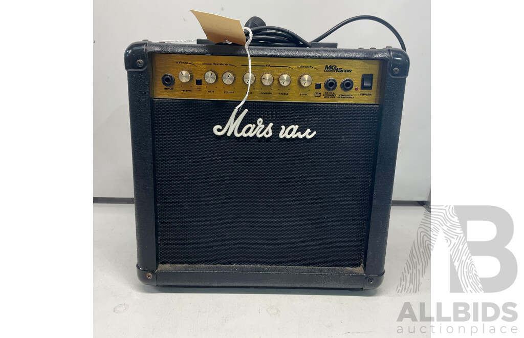 MARSHALL MG15CDR Guitar Combo Amplifier