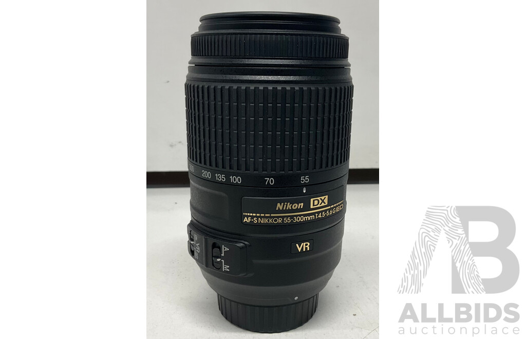NIKON  AF-S DX Nikkor 55-300mm F/4.5-5.6 G ED VR Lens - ORP $600.00