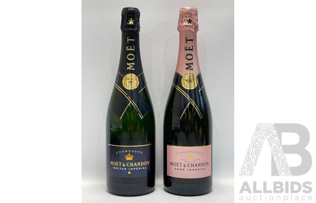 Moet & Chandon Champagne Lot of 2  - 750ml