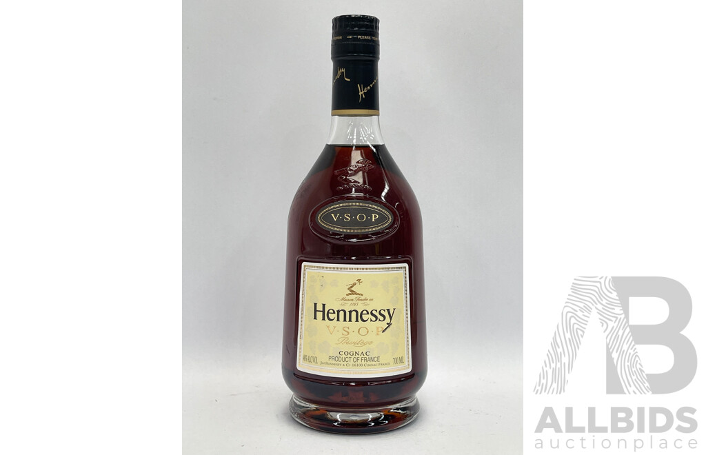 Hennessy Vsop Privilege Cognac - 700ml