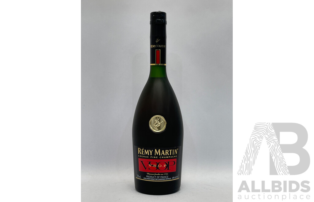 Rémy Martin V.S.O.P Cognac Fine Champagne - 700ml