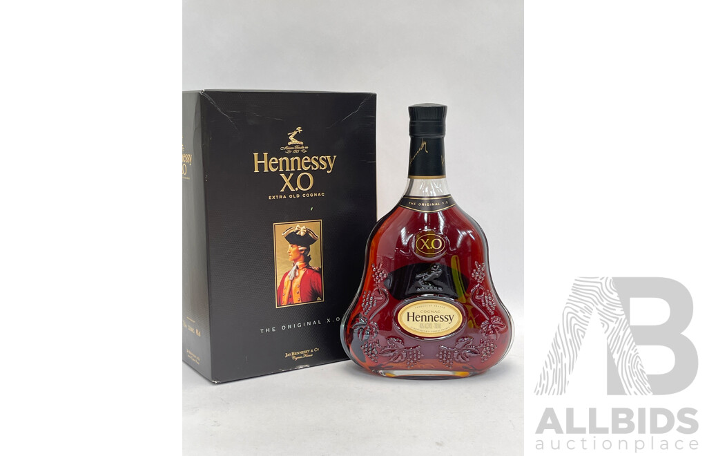 Hennessy X.O Cognac - 700ml