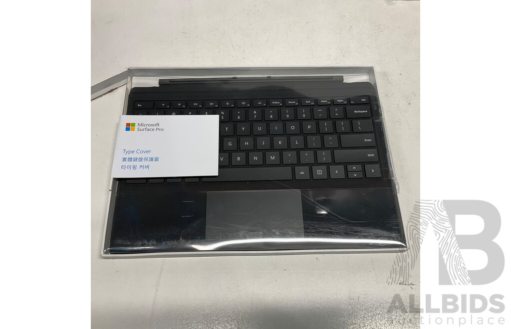 MICROSOFT Surface Pro Type Cover (1725) - ORP $199.95