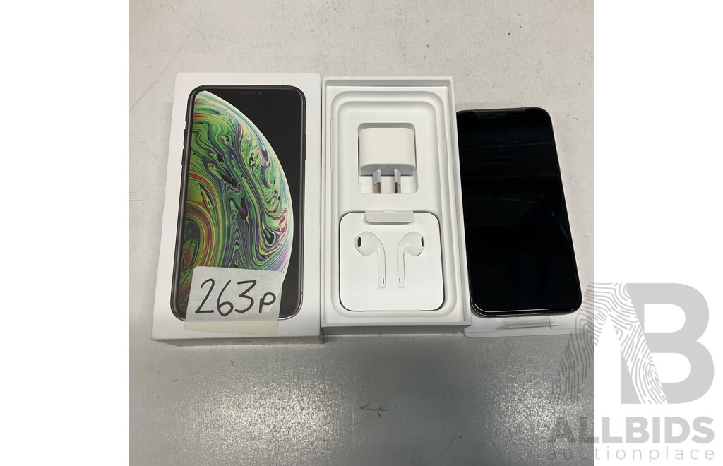 APPLE IPHONE Xs Space Gray 64GB (A2097)