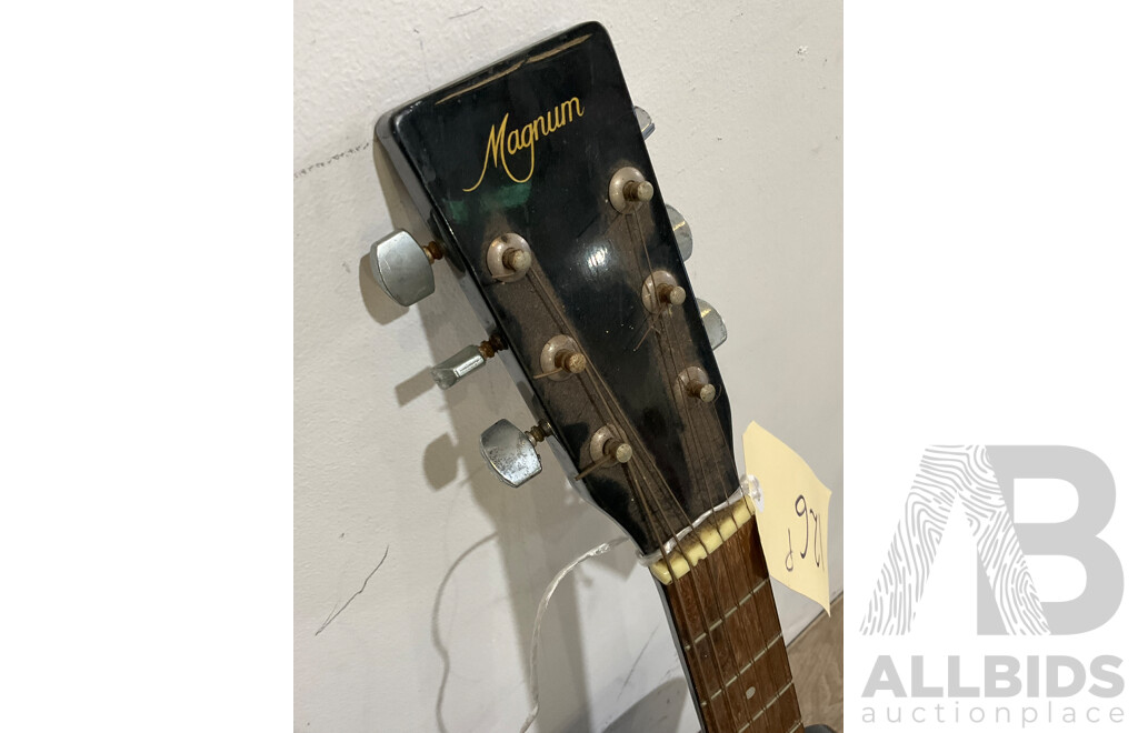MAGNUM Black Acoustic Guitar
